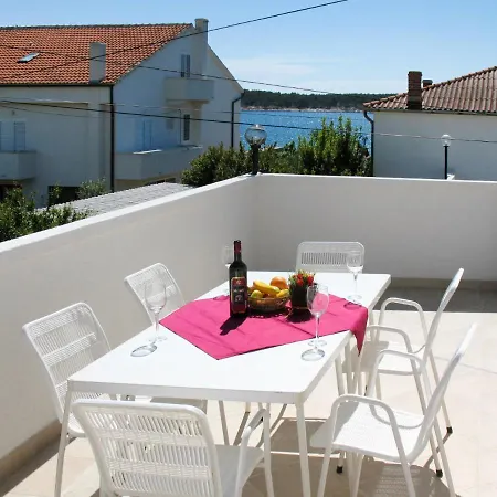 Mira Apartment Barbat na Rabu
